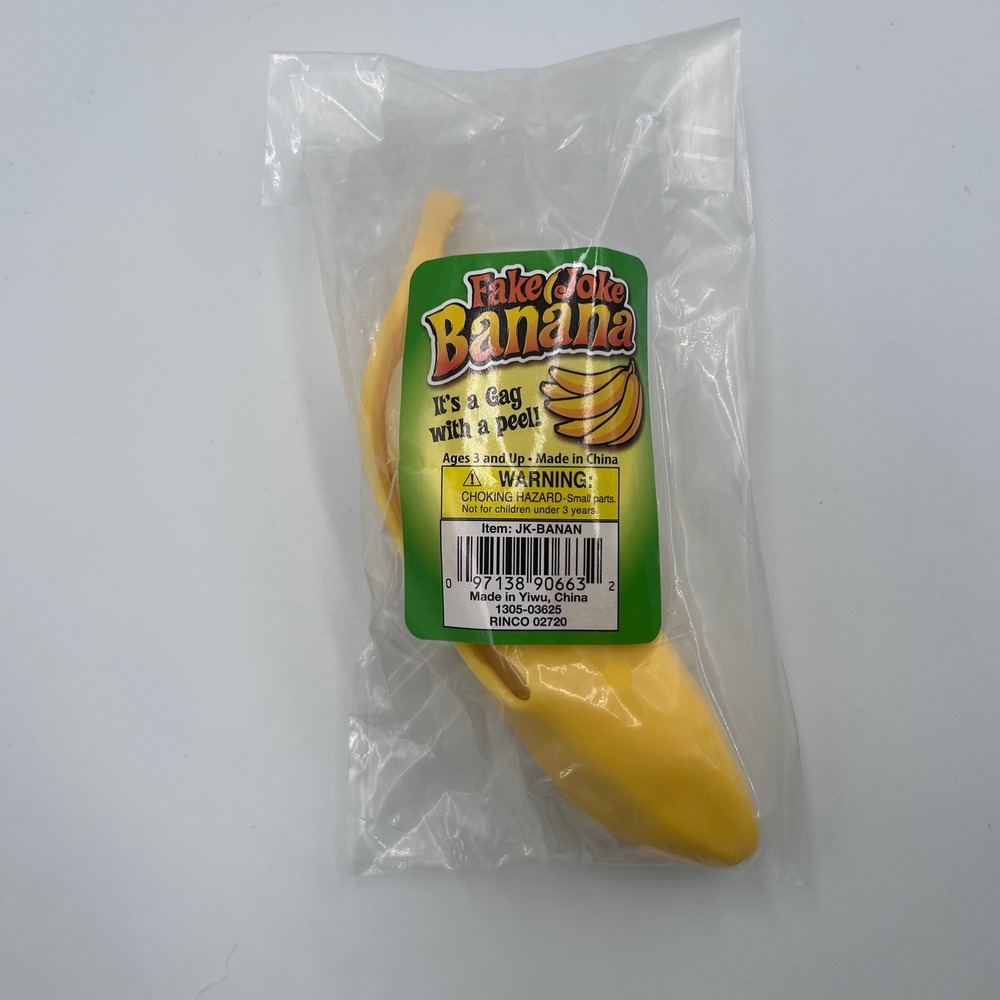 The Toy Network Fake Joke Banana Realistic Peelable Gag Toy Yellow NEW